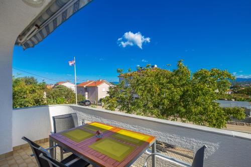 Apartments with a parking space Vantacici Krk - 5313 - main image