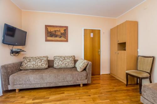 Apartment Vantacici 5313c - image 6