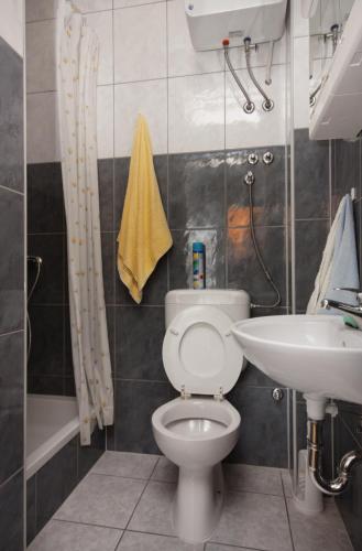 Apartments and rooms with parking space Sveti Vid Krk - 5323 - image 5