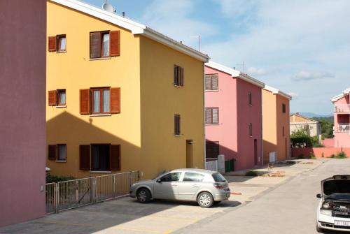 Apartments with a parking space Malinska (Krk) - 5397