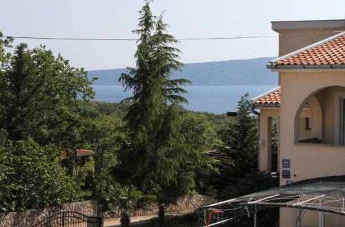 Apartments with a parking space Pinezici Krk - 5319 - image 14