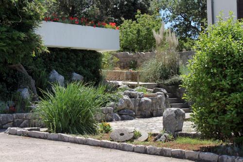 Apartment Punat 5428a - image 9
