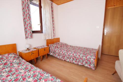 Apartment Punat 5428a - main image