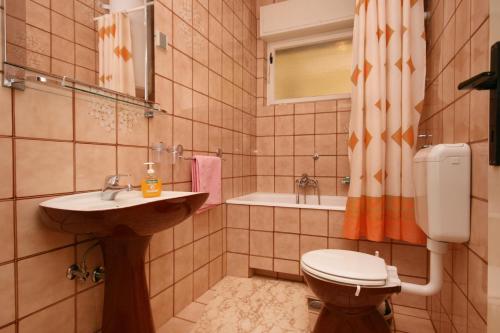 Apartments with a parking space Selce Crikvenica - 5513 - image 13