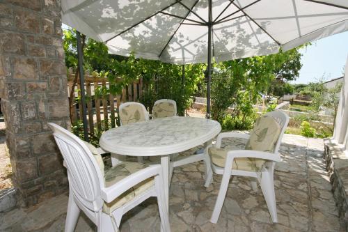 Apartment Pinezici 5464c - image 4