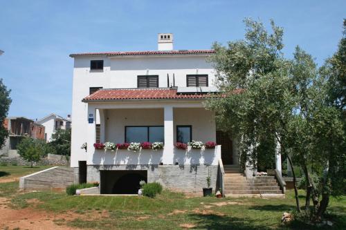 ทัศนียภาพภายนอกโรงแรม, Apartments with a parking space Pinezici, Krk - 5465 in ปิเนซิซี