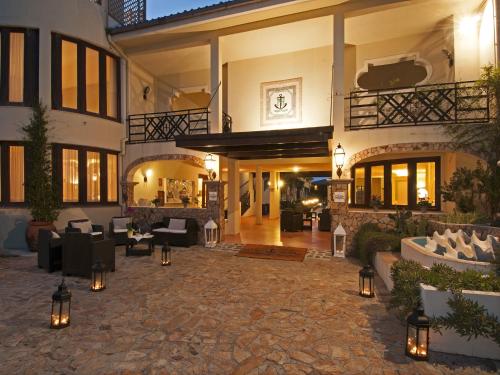Hotel Palau - image 3