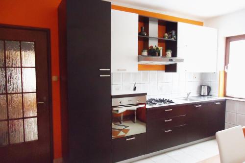 Apartment Baska 5443b - image 10