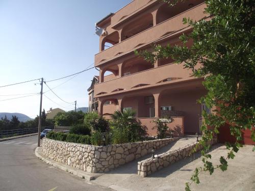 Apartments with a swimming pool Novi Vinodolski - 5479 - image 6