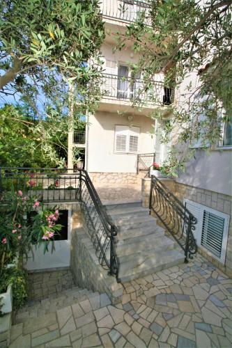 Apartment Selce 5481d - image 14