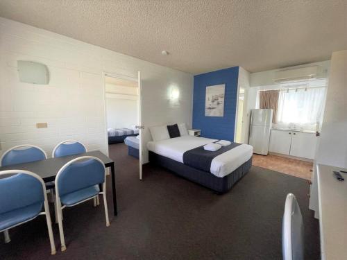 ฟอร์สเต้อร์ มอเตอร์ อินน์ (Forster Motor Inn) in ฟอสเตอร์