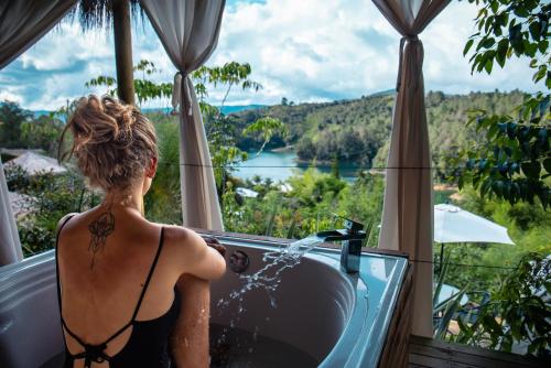 Levit Glamping - Hotel Guatapé ADULTS ONLY