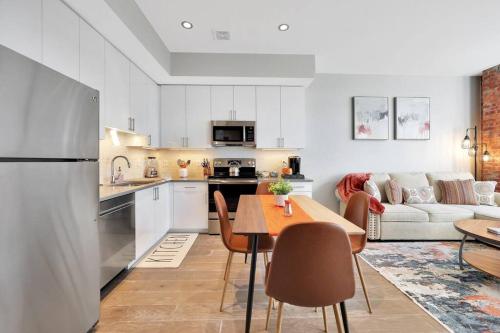 Elegant Main Street Living* Near NYC in Hackensack, USA