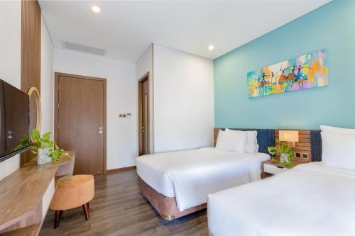 387128279 Chi House Danang Hotel and Apartment