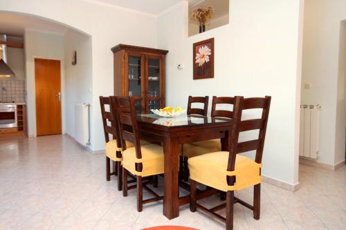 المرافق, Secluded family friendly house Kapelica, Labin - 5536 in Kapelica
