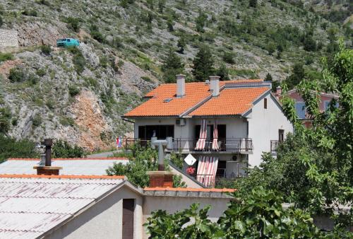  Apartments with a parking space Senj - 5562 in Senj