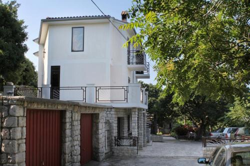  Apartments by the sea Klenovica, Novi Vinodolski - 5580, Pension in Klenovica