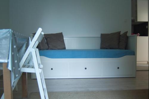 One-Bedroom Apartment with Terrace image 3