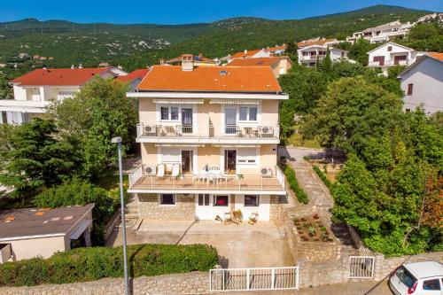  Apartments by the sea Klenovica, Novi Vinodolski - 5575 in Klenovica