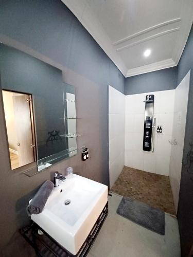 Casa Cara Guest House – Parys, CA