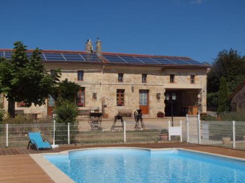 Gîte Saint-Savin, 4 pièces, 6 personnes - FR-1-440-132