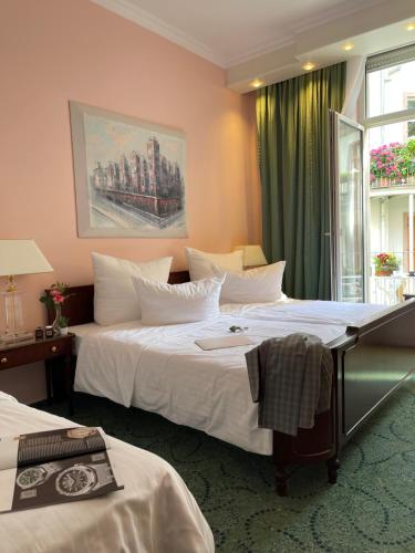 room detail thumbnail 0