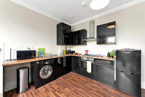 Derby City Centre, Bright, Spacious, and Airy Apartments - 112 Duffield Road