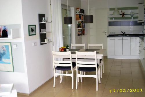 Seniorengerechte Ferienwohnung in Großalmerode in 大阿爾默羅德
