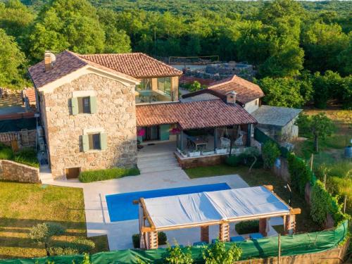 B&B Vrbnik - Villa Campiello heated pool - Bed and Breakfast Vrbnik