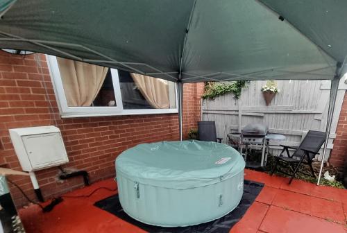 *10OR* Setup for your most relaxed & amazing stay + Free Parking + Free Fast WiFi *, Leeds (Foto 8)