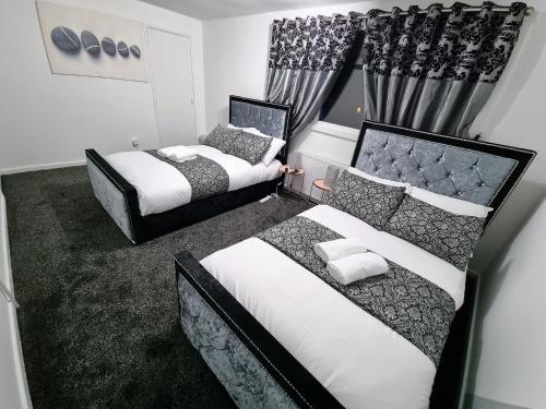 *10OR* Setup for your most relaxed & amazing stay + Free Parking + Free Fast WiFi * gîte à louer Leeds Chest Clinic