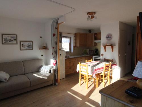 Studio Lanslevillard, 1 pièce, 4 personnes - FR-1-508-155 Lanslevillard Val Cenis