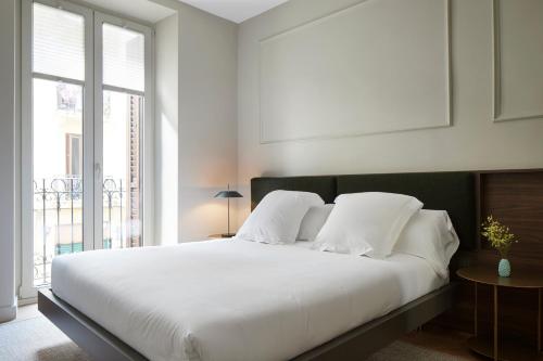 Two-Bedroom Apartment image 8
