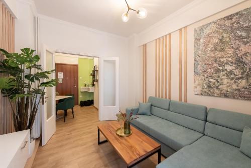 MEDLUXE COMFORT APARTMENT, Athens