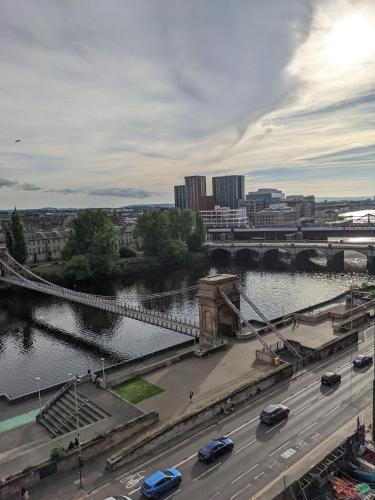 Glasgow City Centre Waterfront Apartment, Glasgow (photo 7)