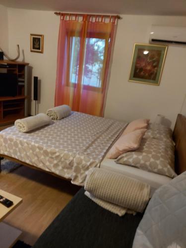 Studio apartman KOTRO - image 2