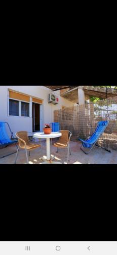 Basil Apartments and Rooms 4