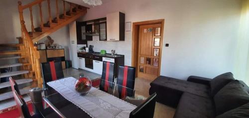 المرافق, Kuca za odmor Juraj - Apartmani Barsic in دوجاريسا