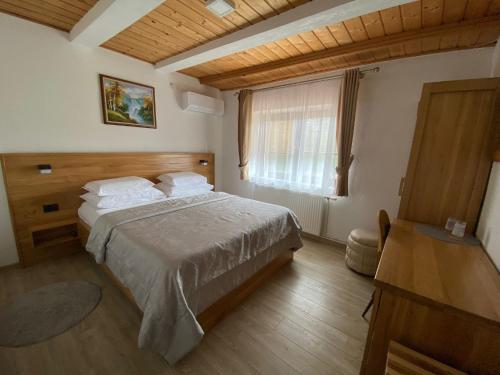 Rada Guest House Room Type - Double Room