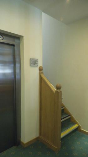 Regency Hotel Parkside - image 7