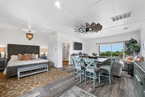 387216389 Blue Hills Ranch