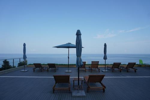 مسبح, Mandrati Loft in Kvariati