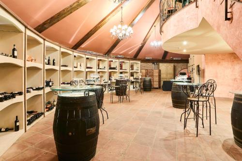 Hotel Sercotel Villa de Laguardia - image 4