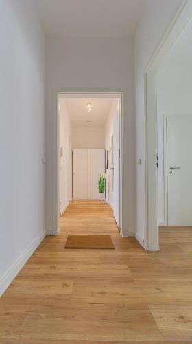Faciliteiten, modernes Apartment - zentral, ruhig, Wlan, Netflix, Küche, Schreibtisch, Parkplatz, Waschtrockner (modernes Apartment - zentral, ruhig, Wlan, Netflix, Kuche, Schreibtisch, Parkplatz, Waschtrockner) in Cottbus