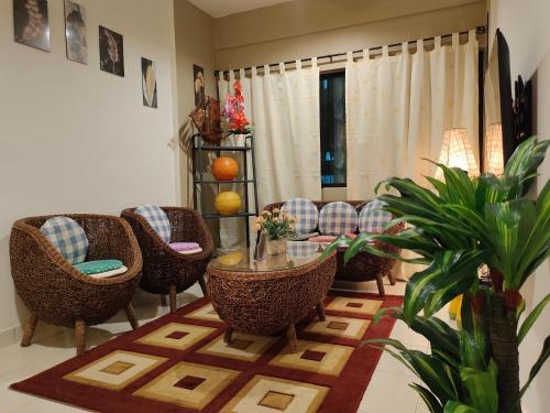 De Cozy Corner Suria Rafflesia Setia Alam