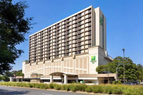 Holiday Inn National Airport/Crystal City, an IHG Hotel