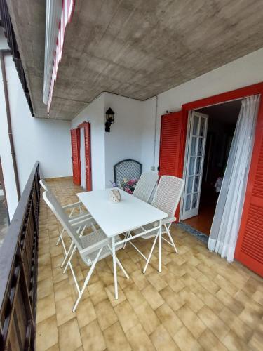 Balcony/terrace, Apartment Pineta dell'Alben Self Check in in Serina