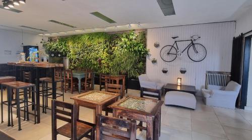 Shared lounge/TV area, Huella Andina in San Carlos de Bariloche