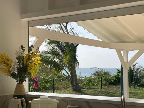 VILLA VUE MER A CLUNY in Sainte Rose