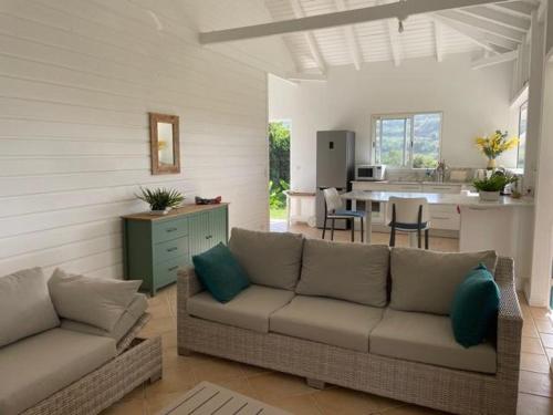 VILLA VUE MER A CLUNY in Sainte Rose